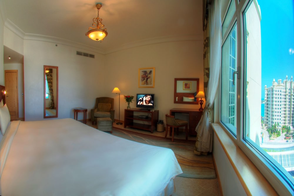 Royal Club Palm Jumeirah by Royal Vacation Homes Rental 10