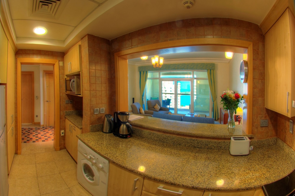 Royal Club Palm Jumeirah by Royal Vacation Homes Rental 16