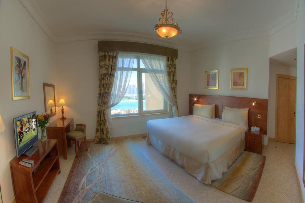 Royal Club Palm Jumeirah by Royal Vacation Homes Rental 11