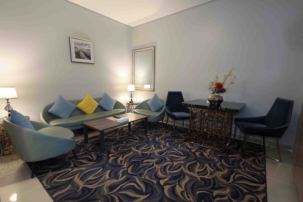 Fortis Hotel 21