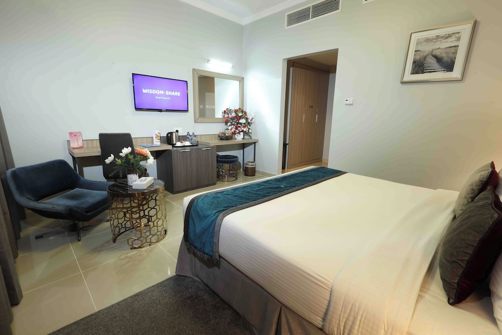 Fortis Hotel 9