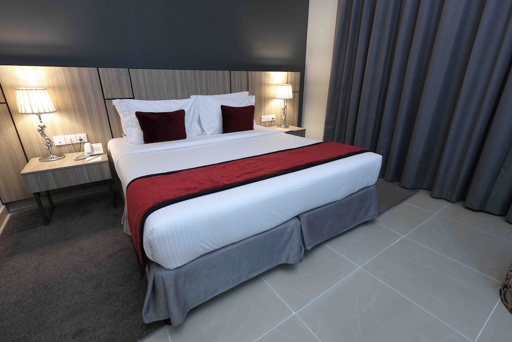 Fortis Hotel 15