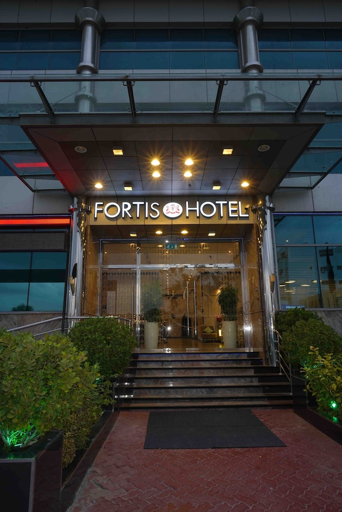 Fortis Hotel 1