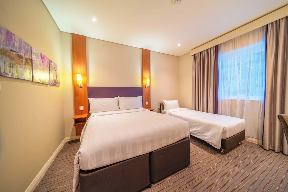 Premier Inn Abu Dhabi Capital Centre 12