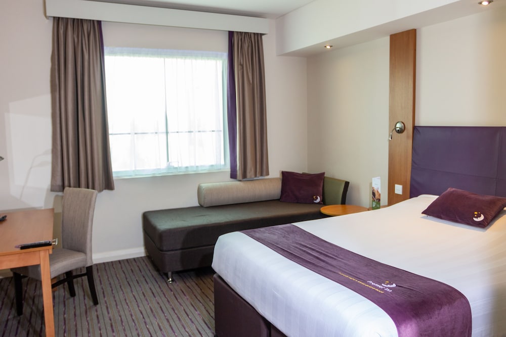 Premier Inn Abu Dhabi Capital Centre 6