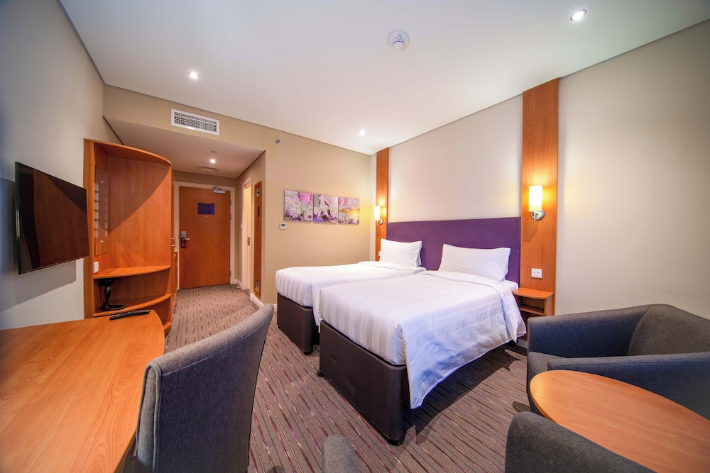 Premier Inn Abu Dhabi Capital Centre 15