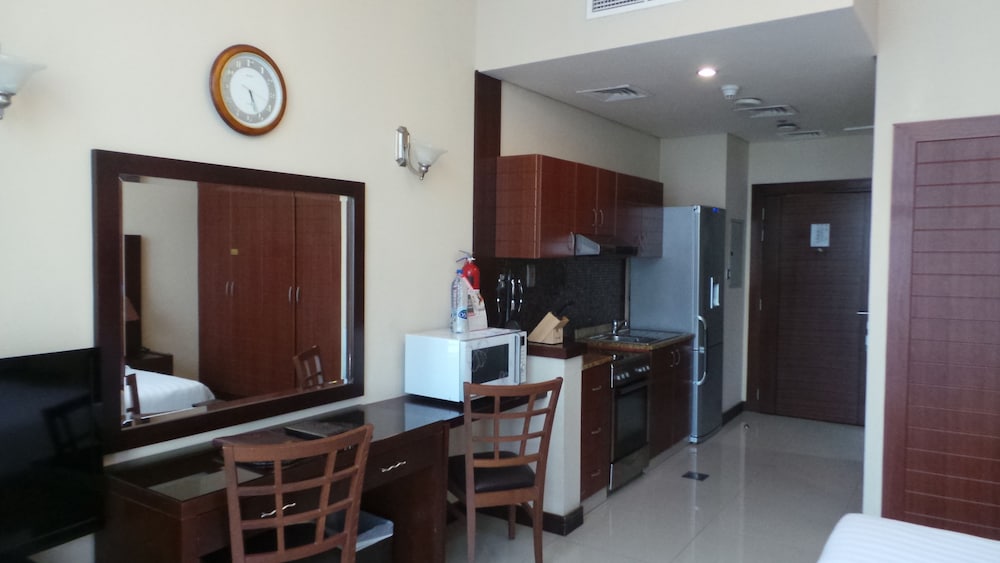 Xclusive Maples Hotel Apartments 16