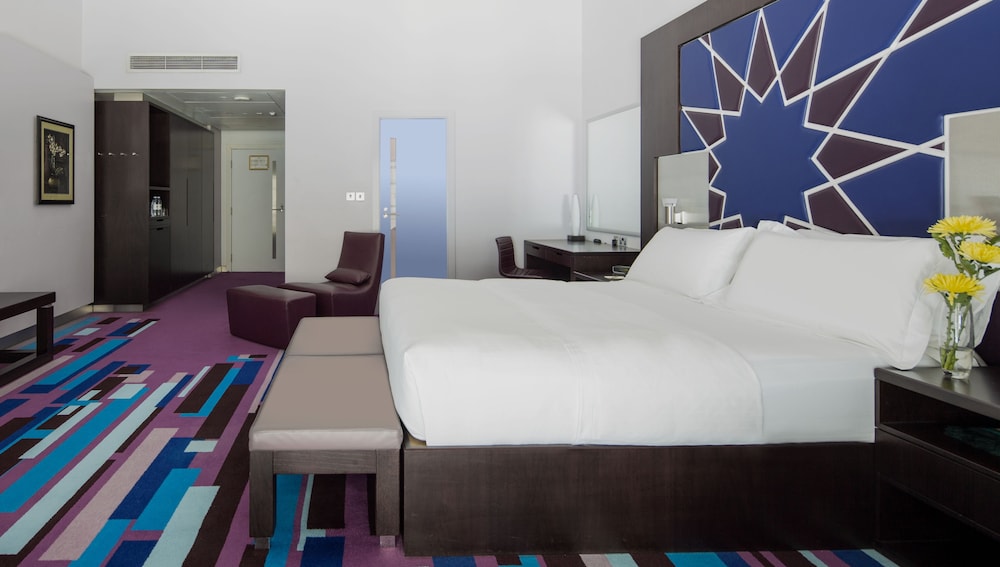 Dubai International Hotel 13