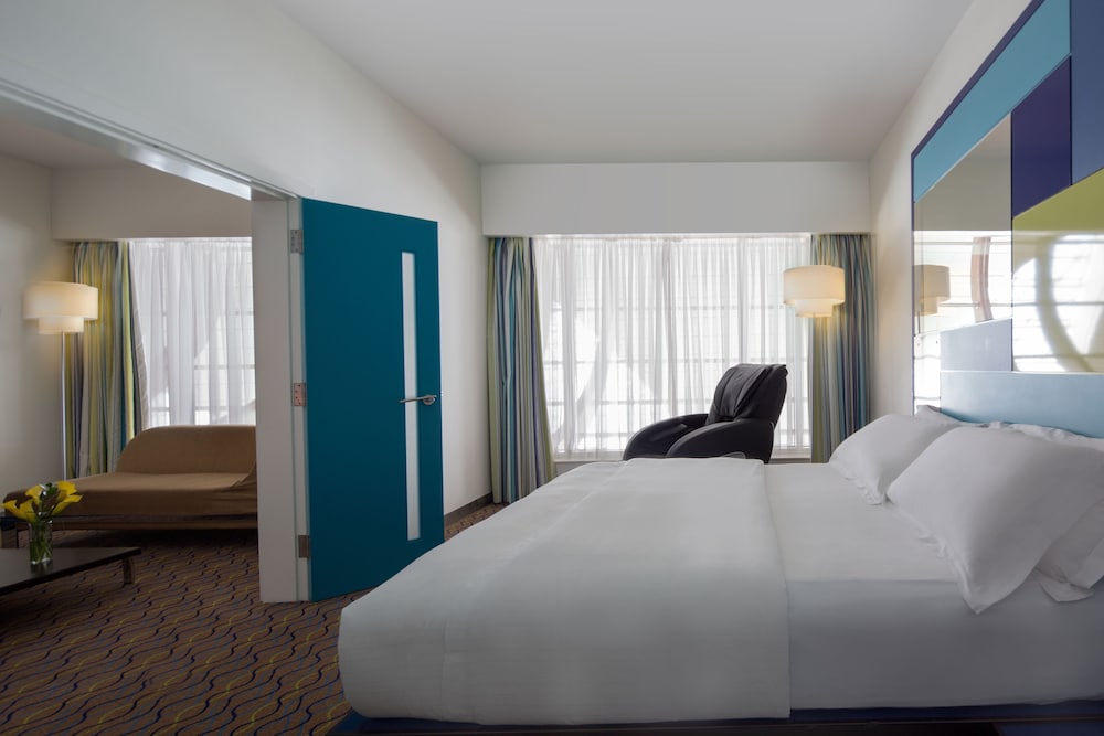 Dubai International Hotel 24