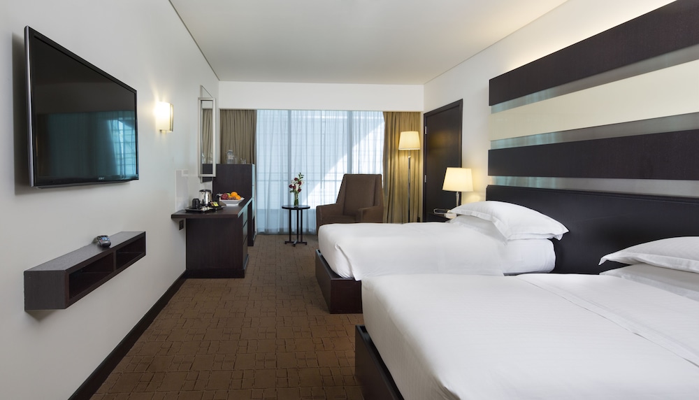 Dubai International Hotel 20