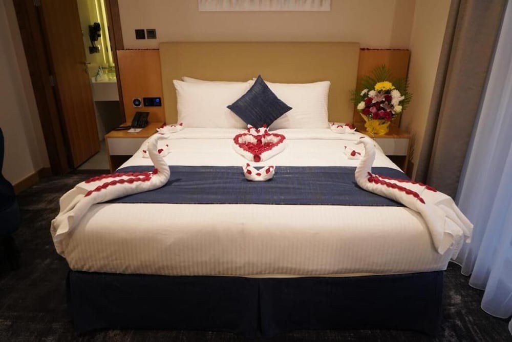 Al Hayat Hotel 11