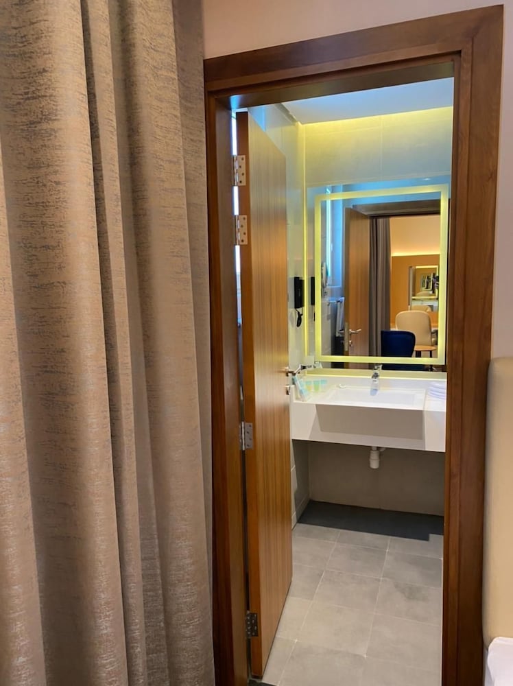 Al Hayat Hotel 16