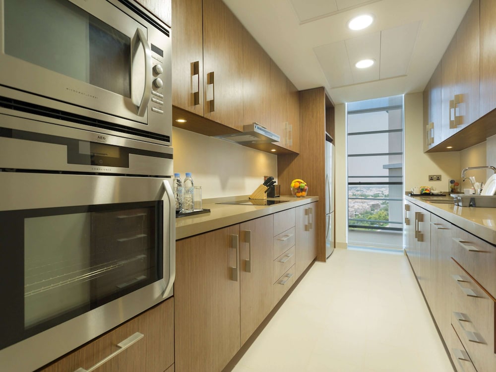 Aparthotel Adagio Abu Dhabi Al Bustan 10