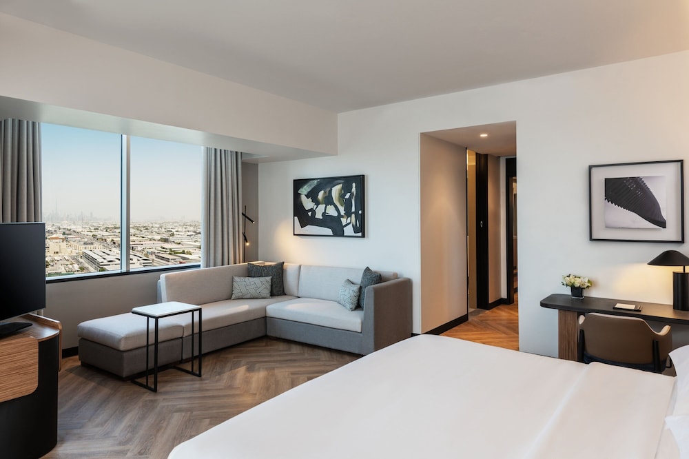 Sheraton Mall of the Emirates Hotel, Dubai 14