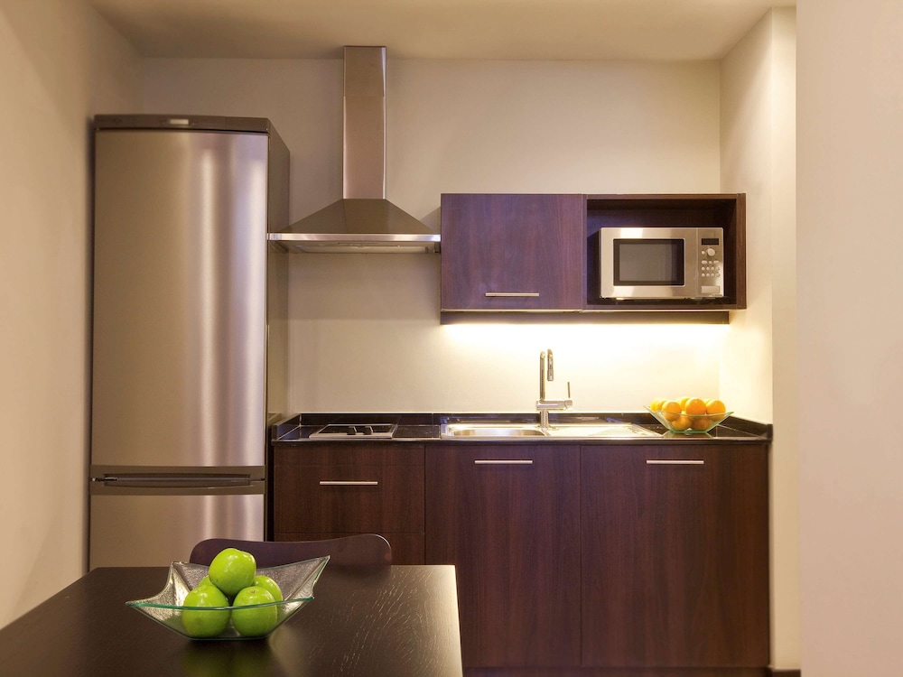 Mövenpick Hotel Apartments Al Mamzar Dubai 19