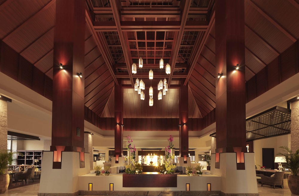 Anantara The Palm Dubai Resort 2
