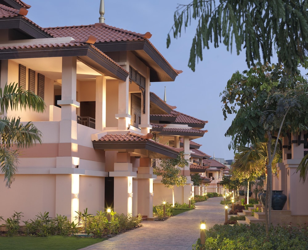 Anantara The Palm Dubai Resort 12