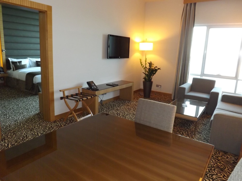 Copthorne Hotel Sharjah 14