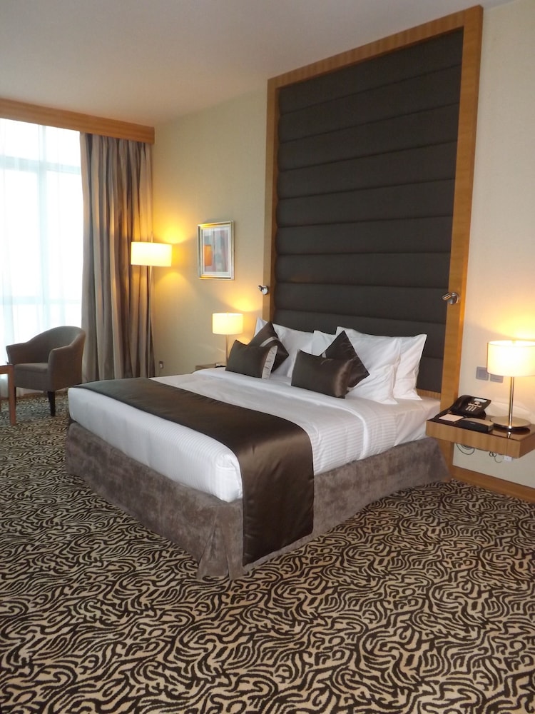 Copthorne Hotel Sharjah 17