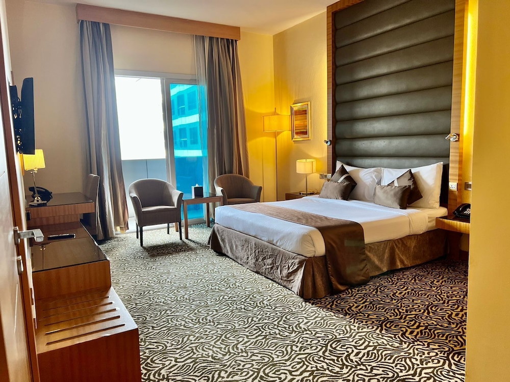 Copthorne Hotel Sharjah 18