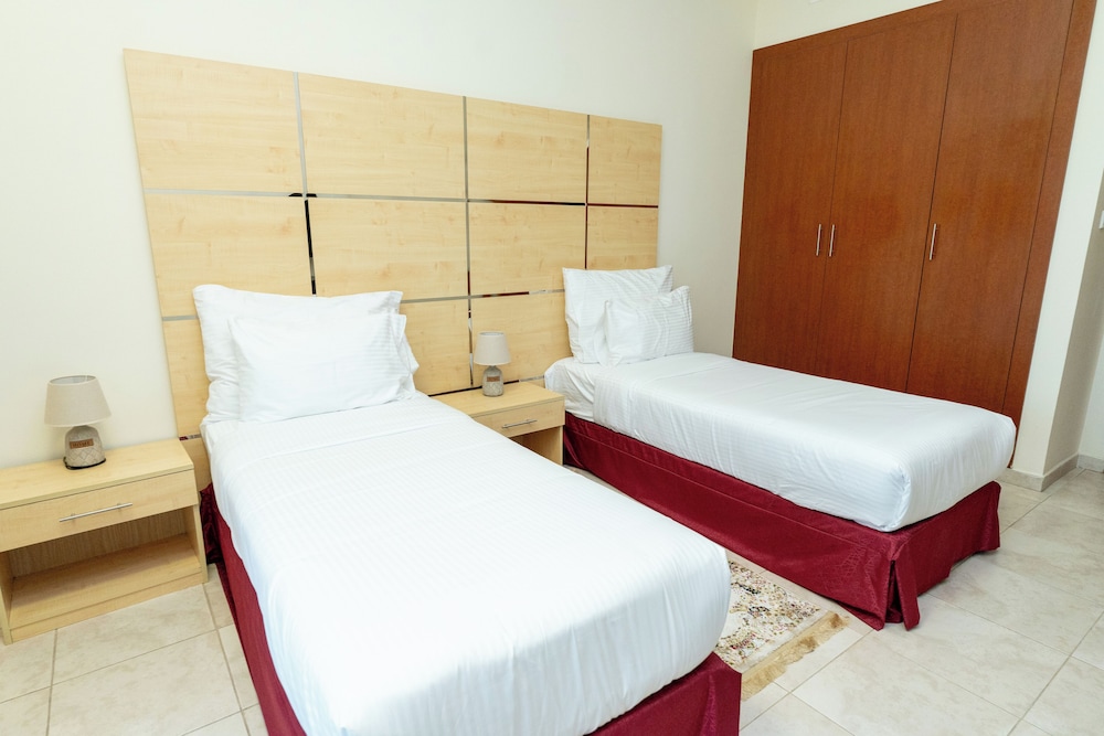 Al Raya Hotel Apartments 12