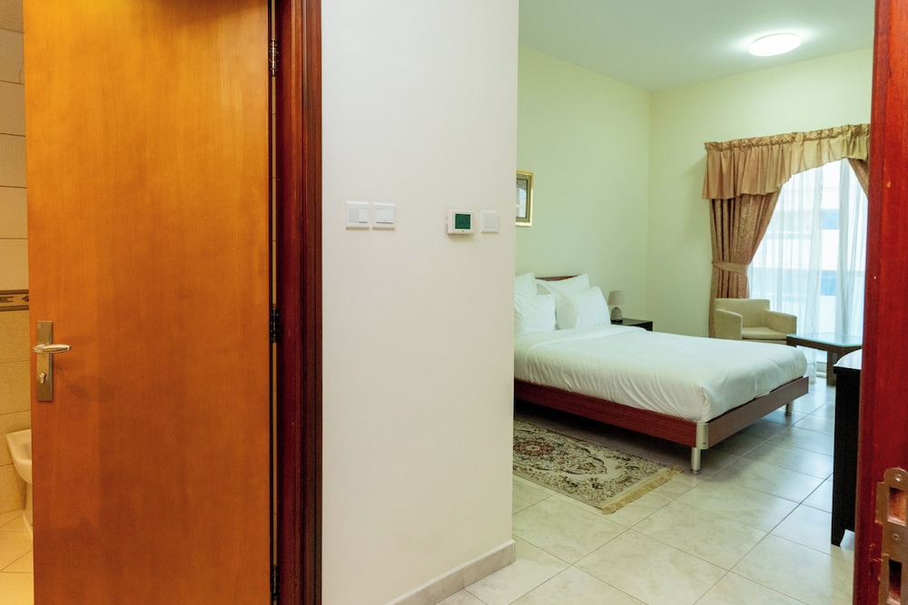 Al Raya Hotel Apartments 8