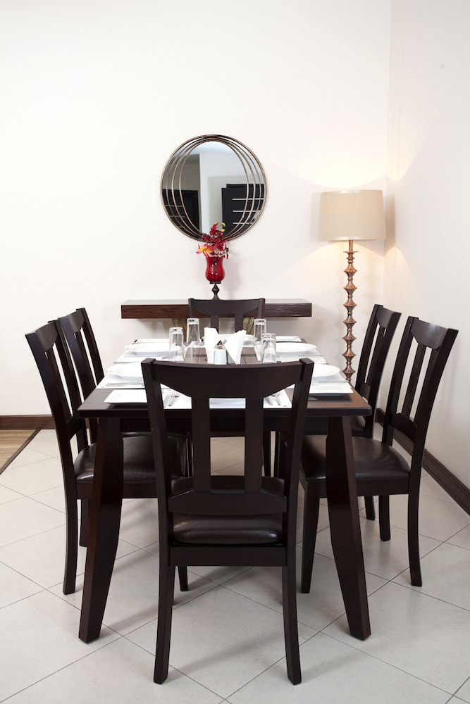 Al Waleed Holiday Homes 24