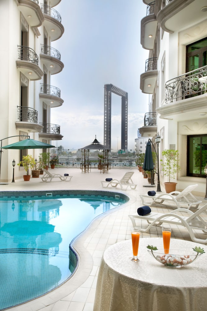 Al Waleed Holiday Homes 17