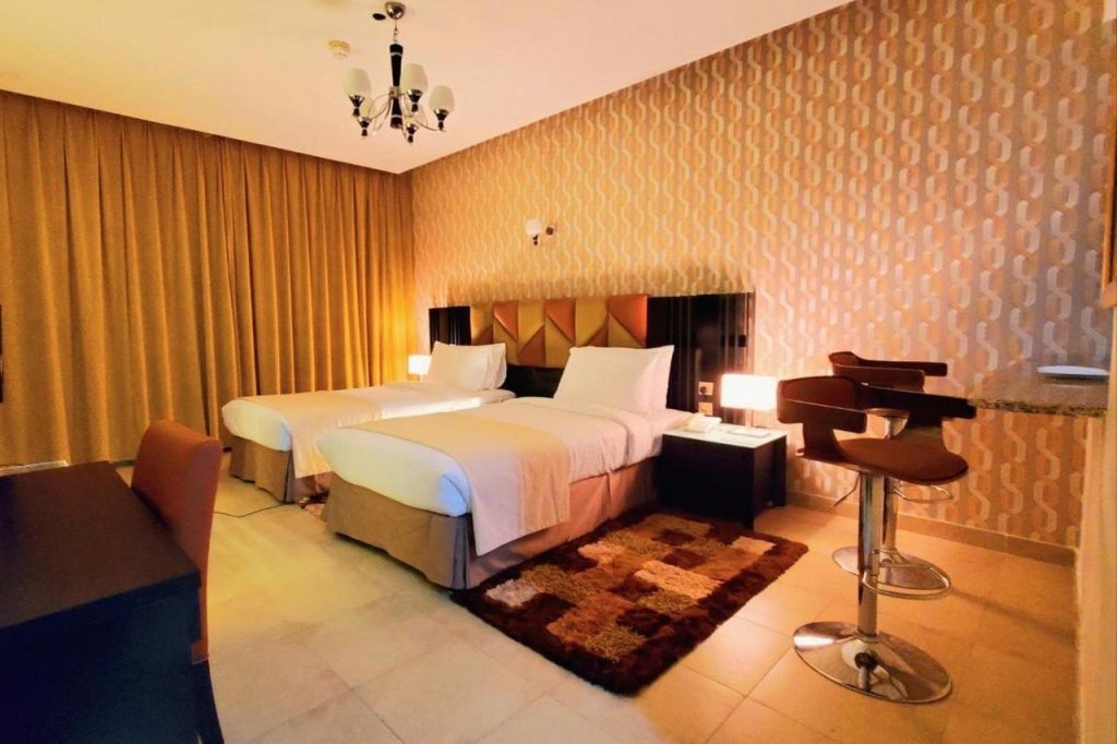 Skylark Hotel Apartments 12