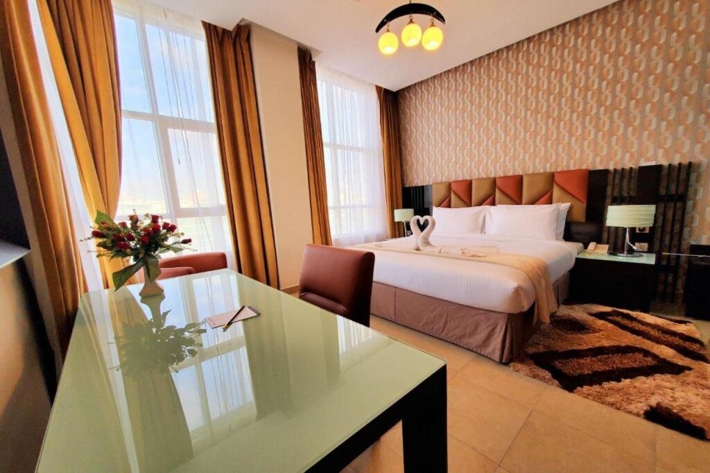 Skylark Hotel Apartments 14