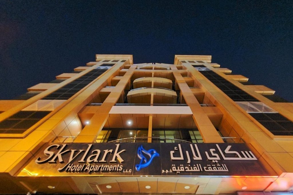 Skylark Hotel Apartments 10