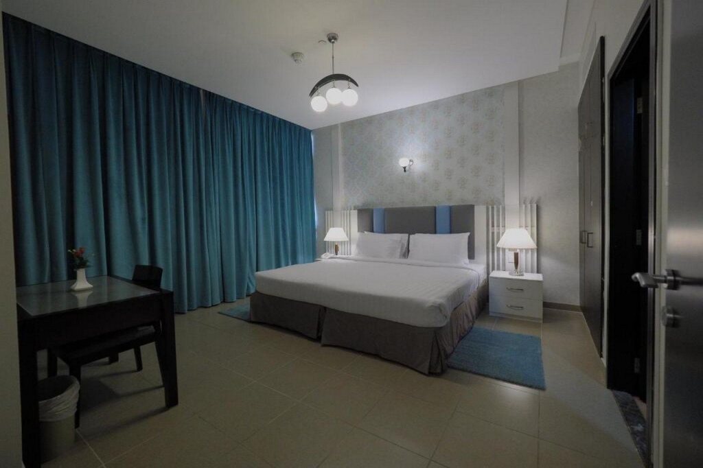 Skylark Hotel Apartments 18