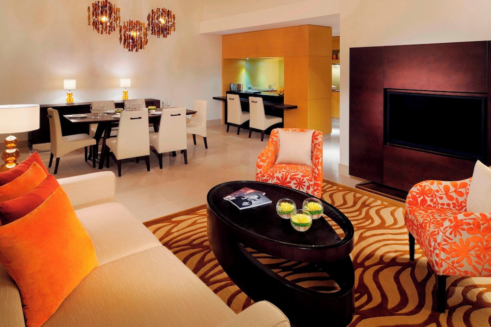 Marriott Executive Apartments Al Jaddaf, Dubai 11