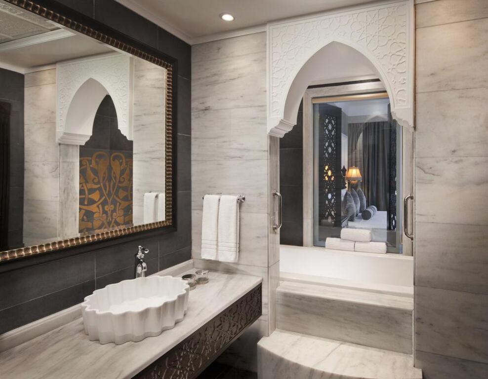 Jumeirah Royal Residences 18