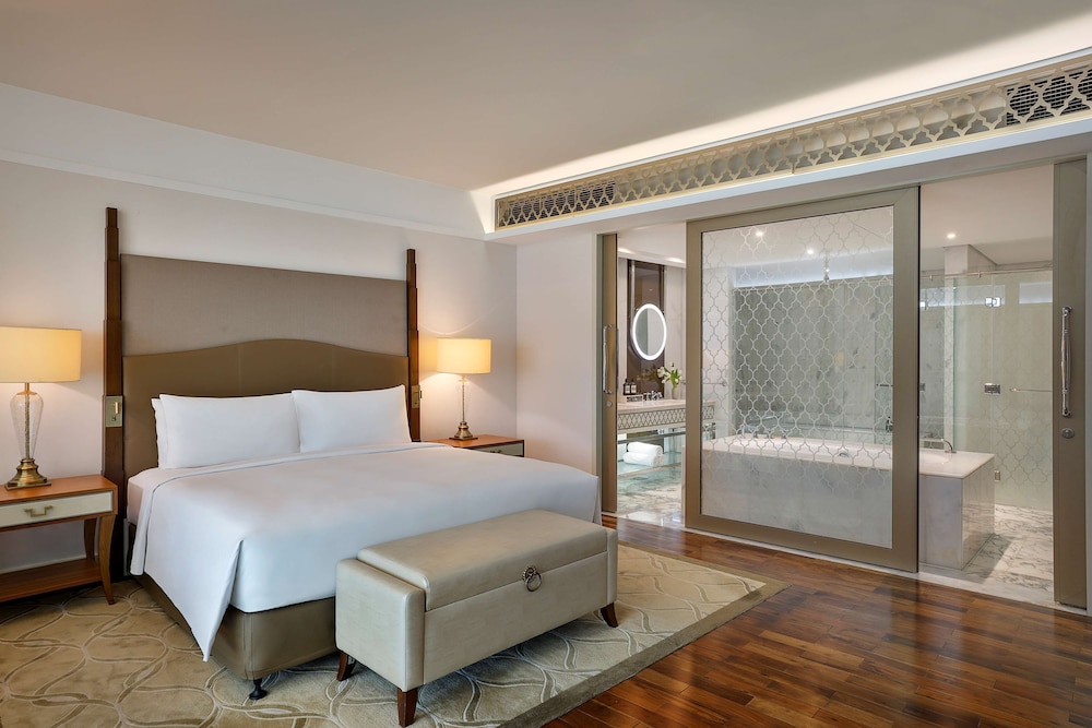 Waldorf Astoria Dubai Palm Jumeirah 7