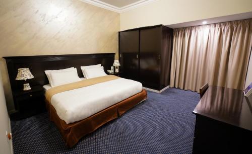 Al Bustan Hotels Flats 6