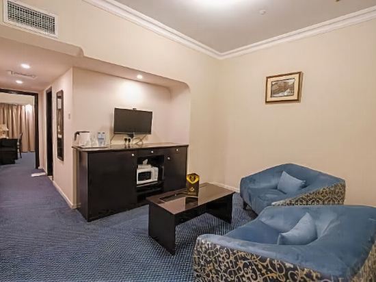 Al Bustan Hotels Flats 8