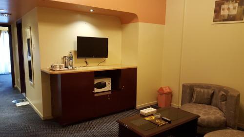 Al Bustan Hotels Flats 17