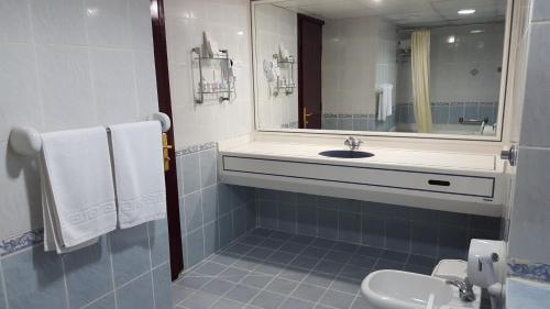 Al Bustan Hotels Flats 19