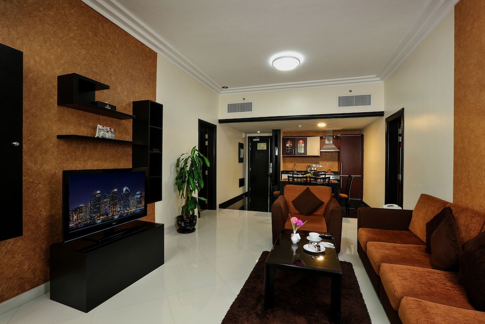 The Royal Grand Suite Hotel 20