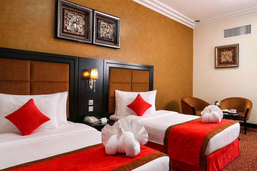 The Royal Grand Suite Hotel 6