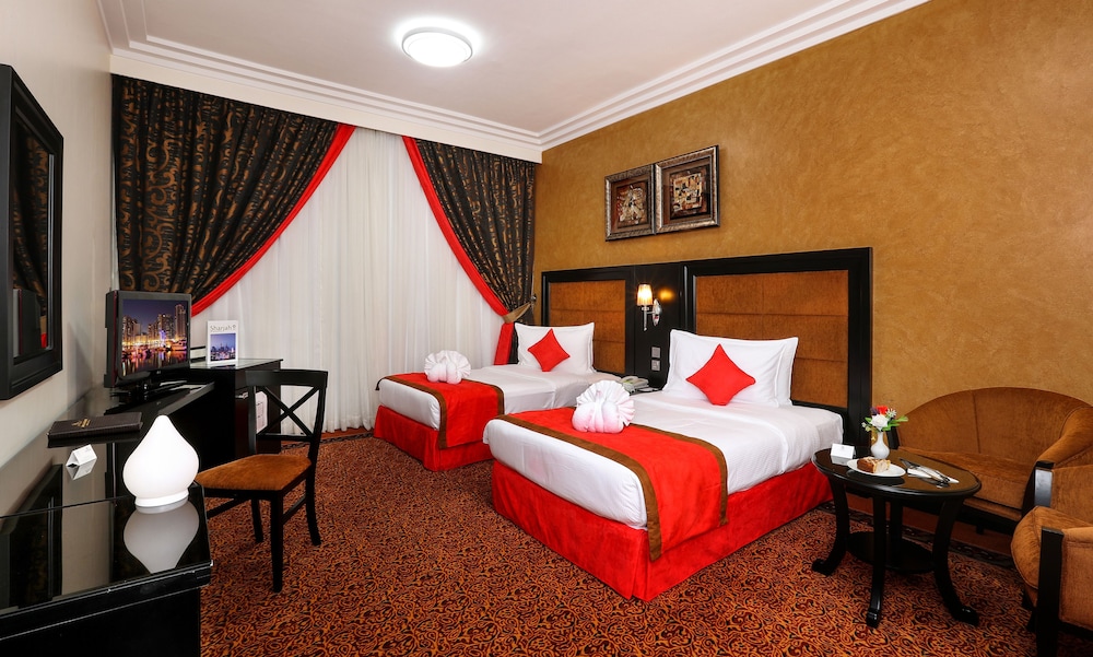 The Royal Grand Suite Hotel 7