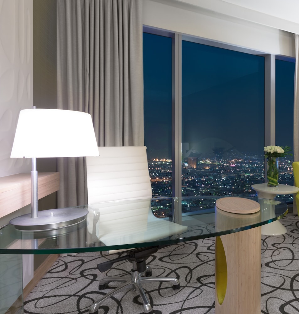 Sofitel Dubai Downtown 15