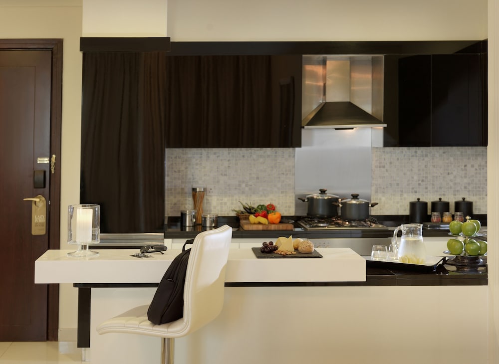 DAMAC Maison Mall Street 17