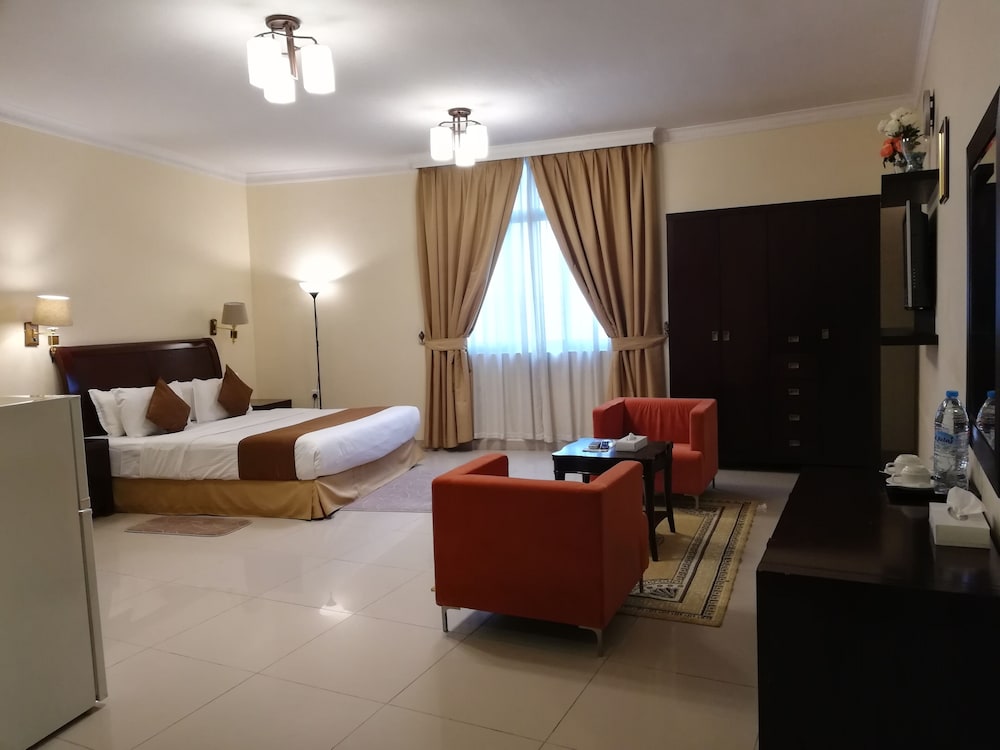Hotel Crown Palace 14