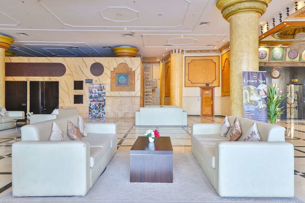Hotel Crown Palace 9
