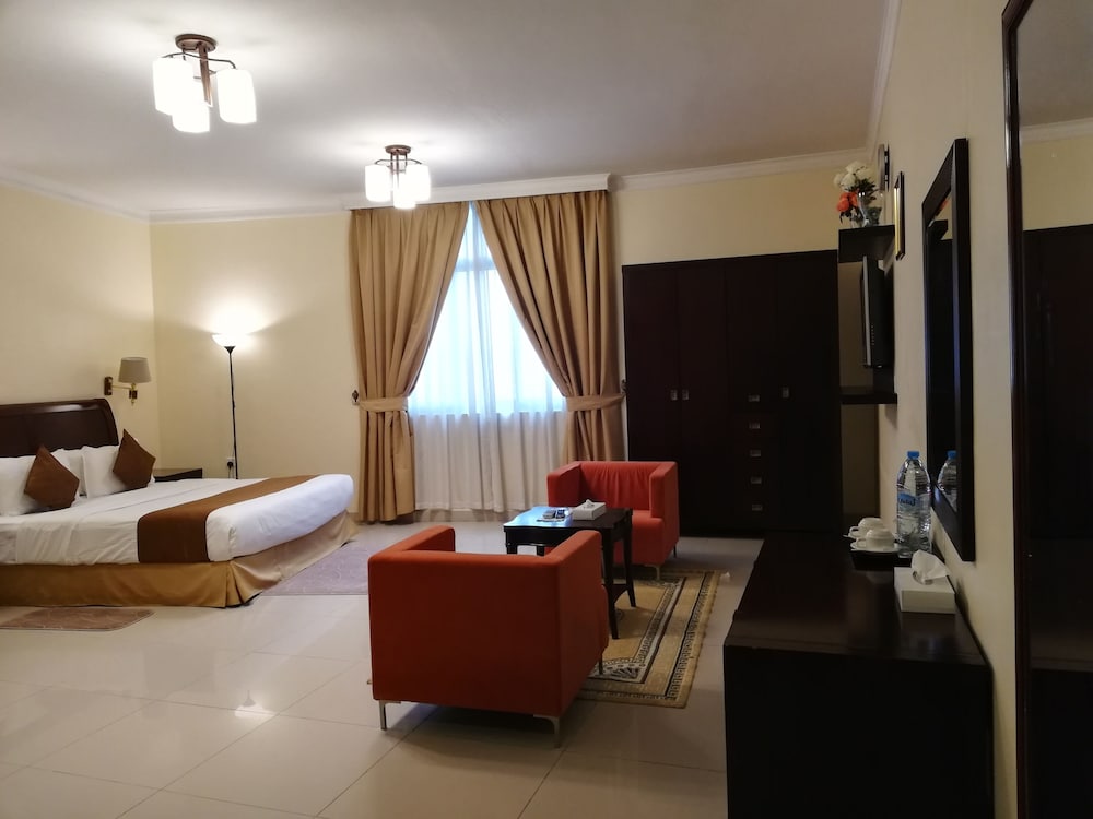 Hotel Crown Palace 17