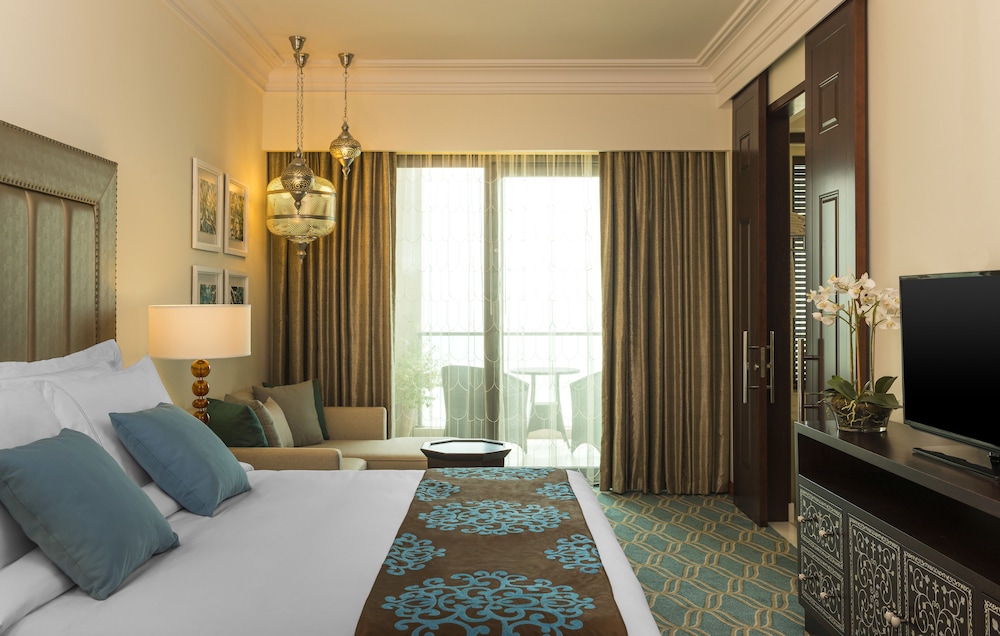 The Ajman Saray A Luxury Collection Resort 11