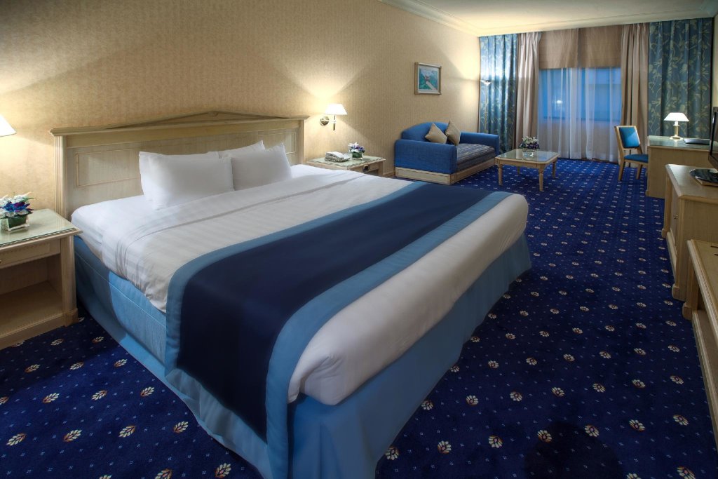 Capitol Hotel 3