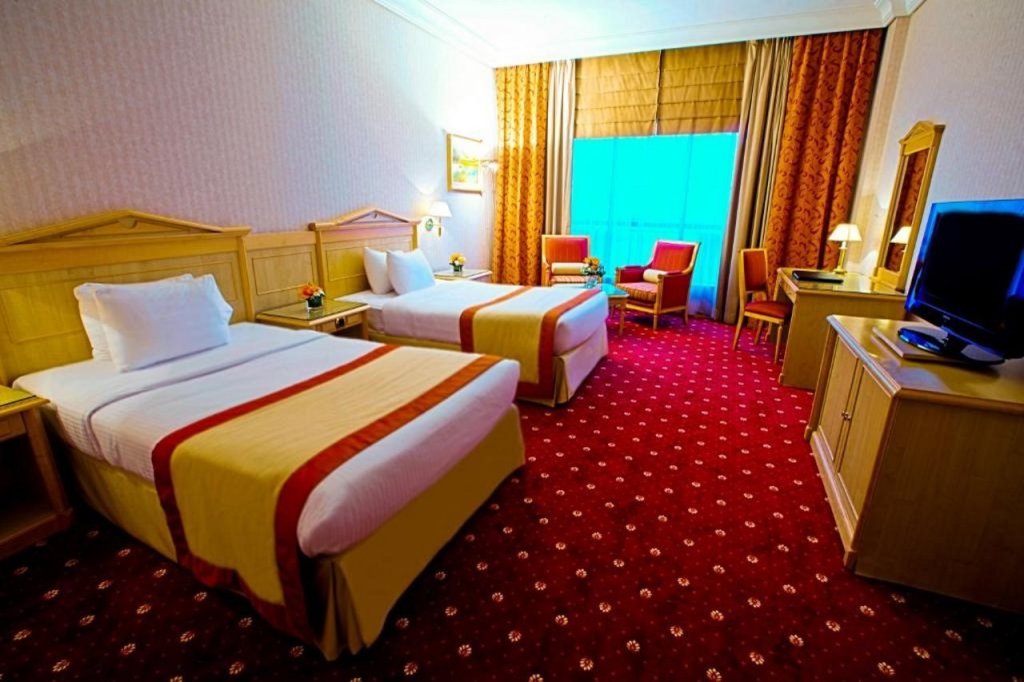 Capitol Hotel 7